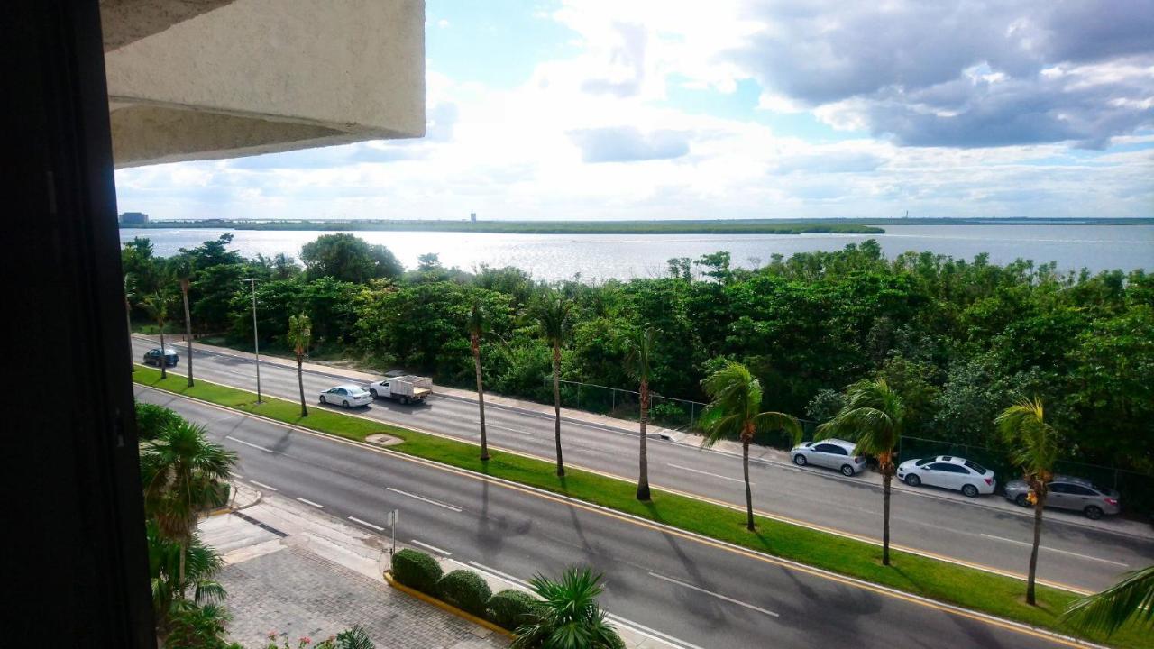 Brisas Sealight Apartment แคนคูน ภายนอก รูปภาพ